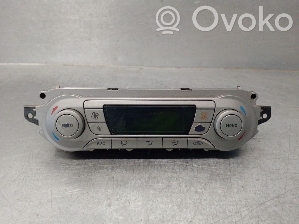 Climate control unit   7M5T18C612CD