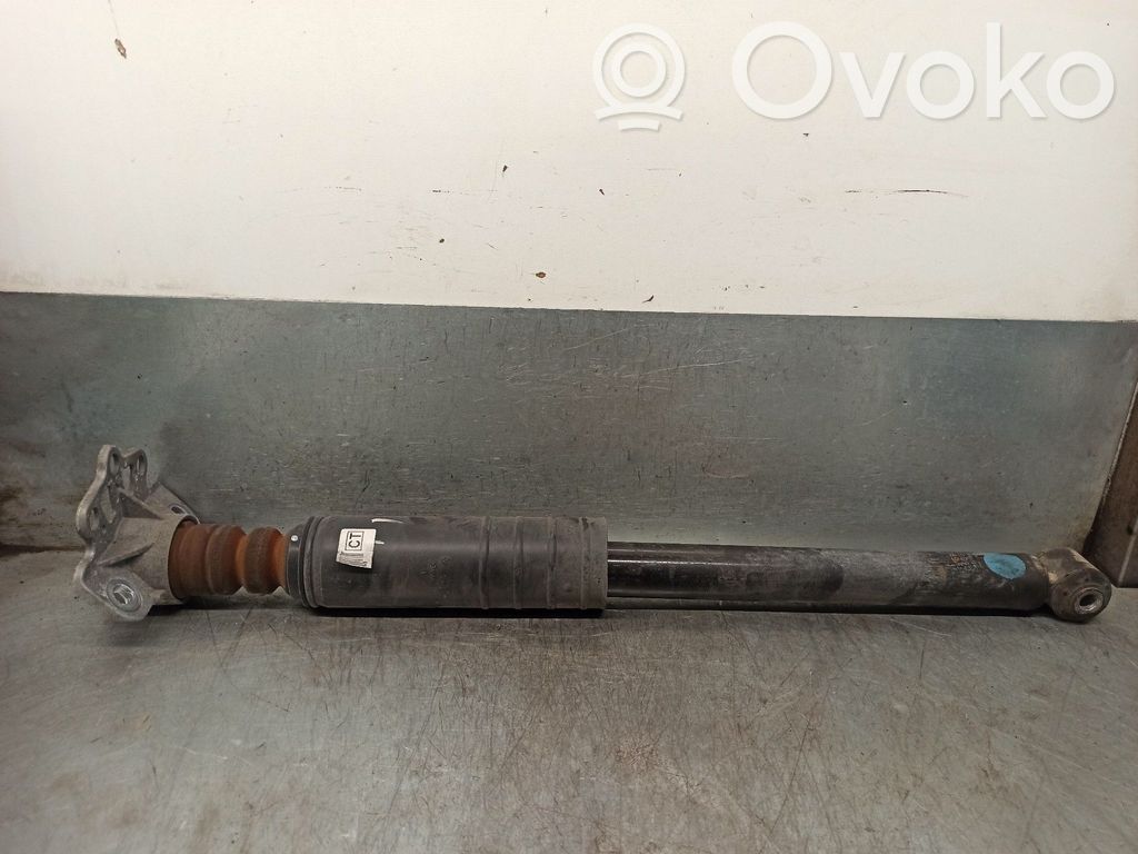 Opel Corsa D Takaiskunvaimennin 