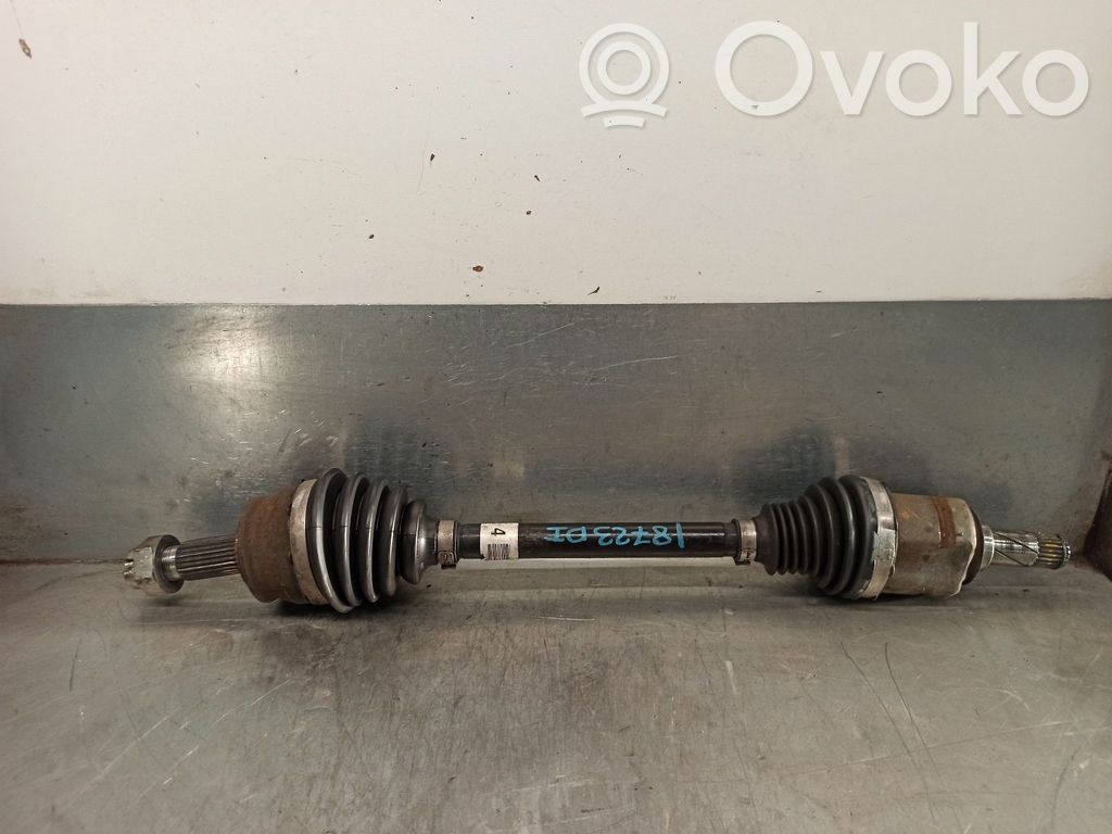 Opel Corsa D Półoś przednia 