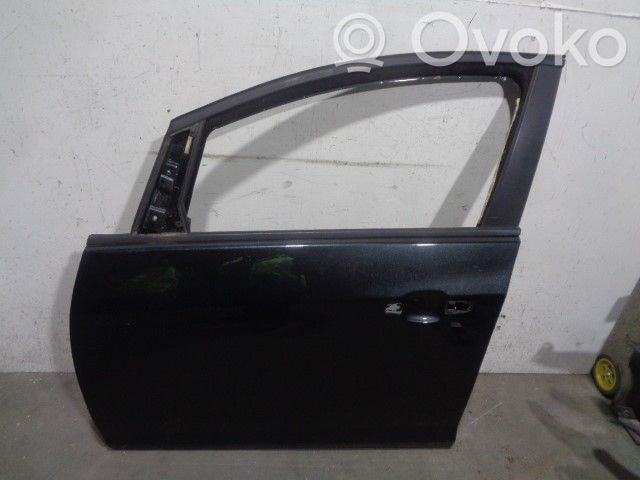 Opel Astra H Puerta delantera 