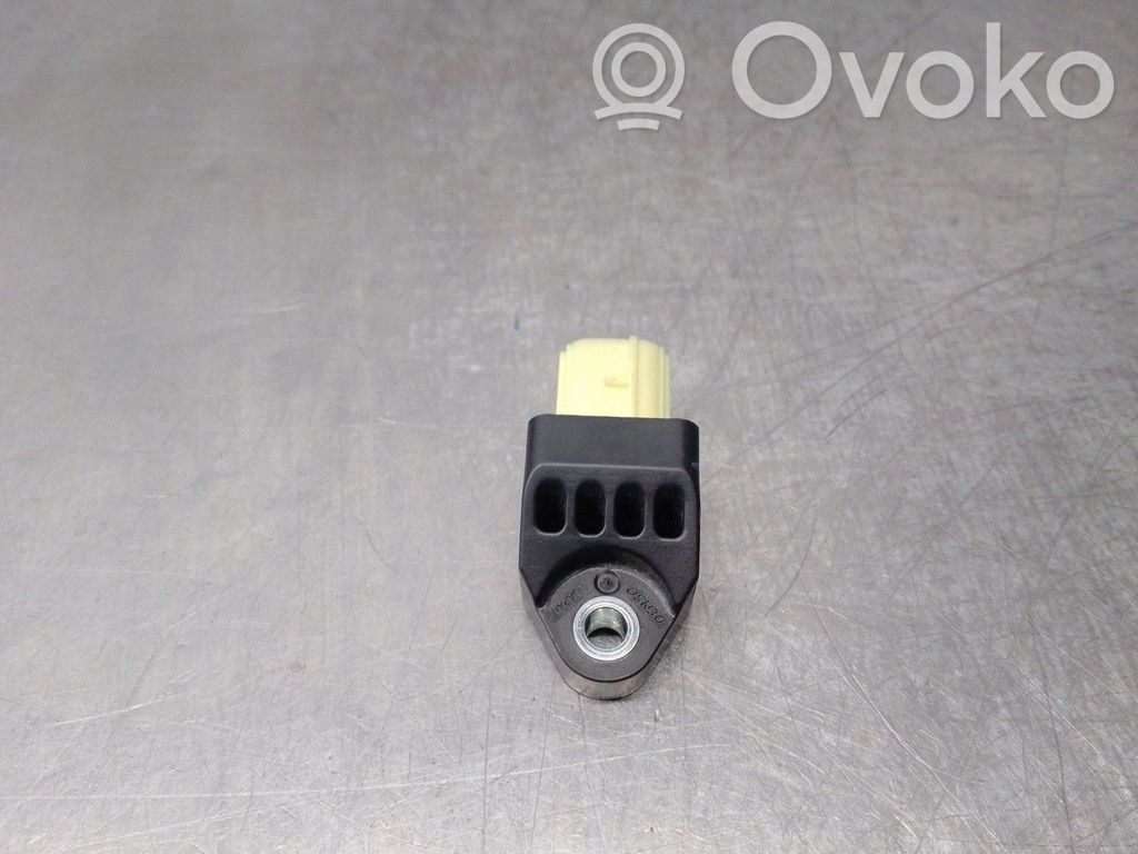 Sensor   8983102160,TRASERODERECHO,5PUERTAS