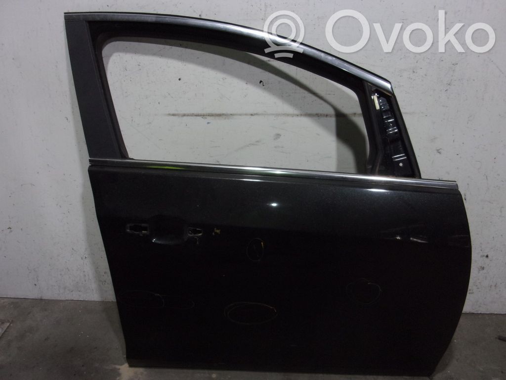 Opel Astra H Drzwi przednie 