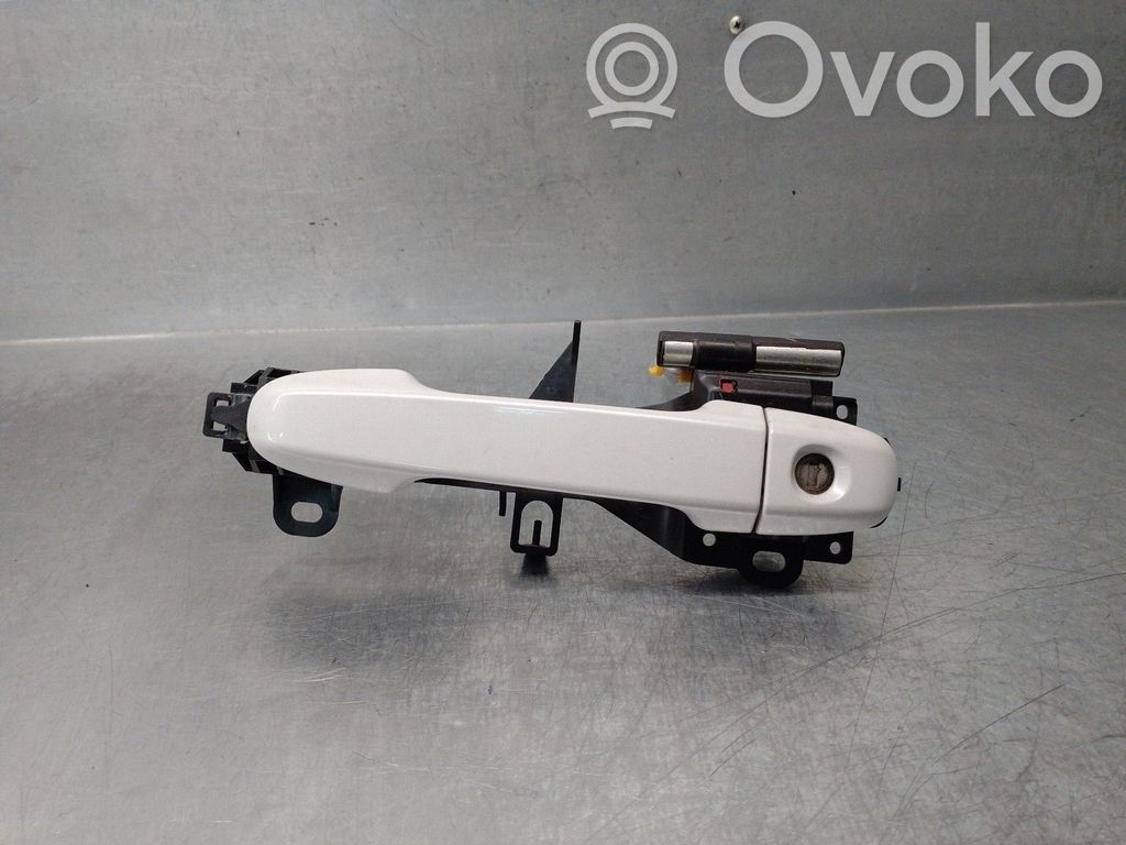 Toyota Auris E180 Etuoven ulkokahva 