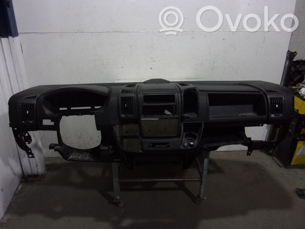 Citroen Jumper Dashboard 