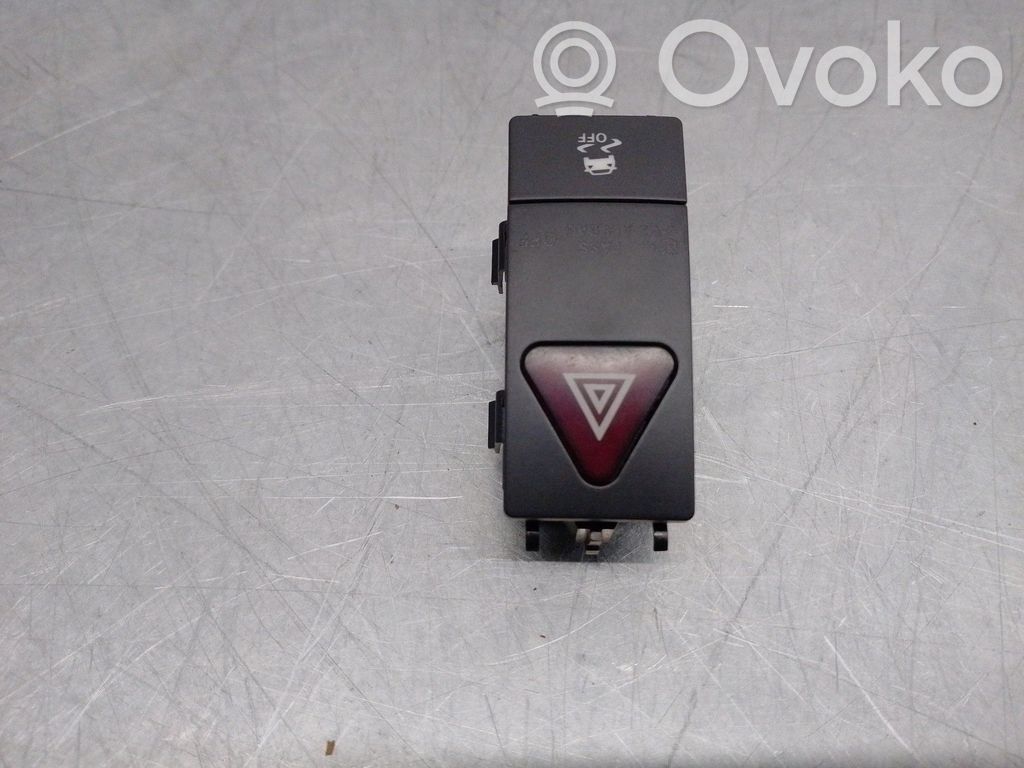 Mercedes-Benz E W212 Hazard light switch 