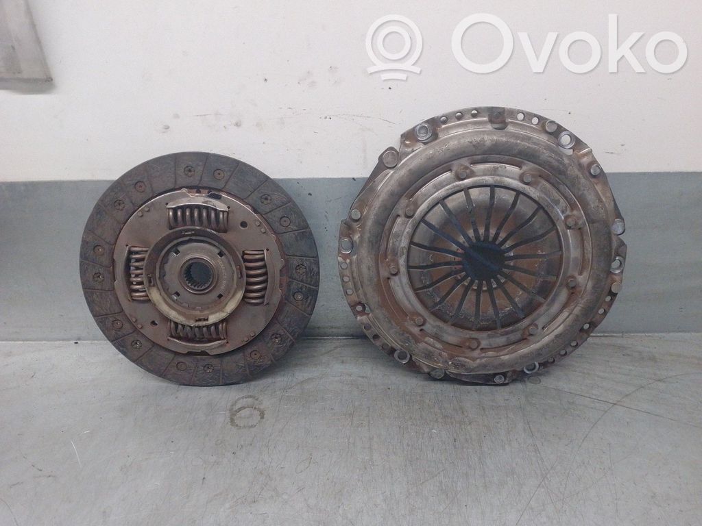 Ford Tourneo Juego de embrague 