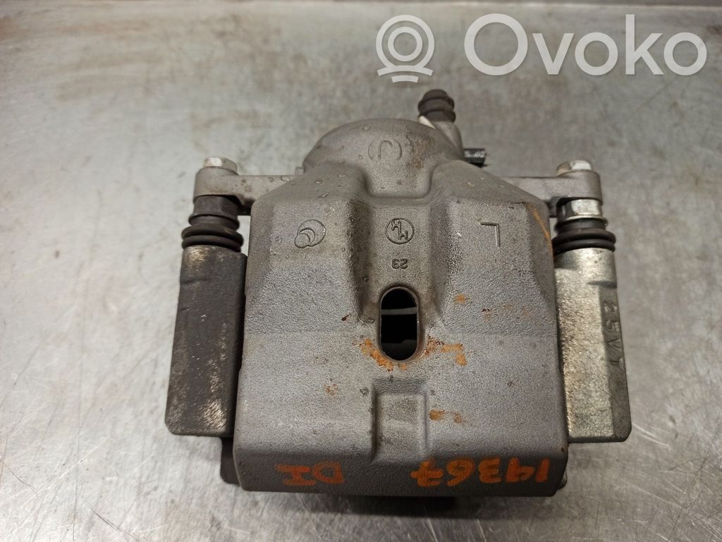 Lexus CT 200H Rear seatbelt buckle 