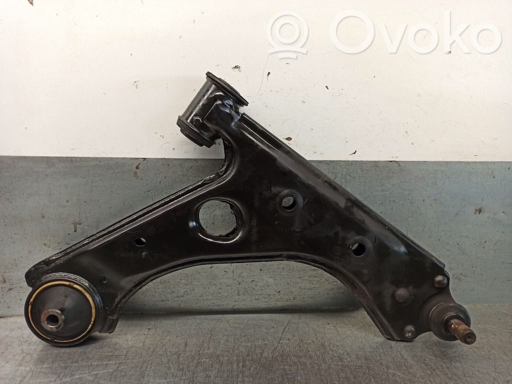 Opel Corsa E Svira 