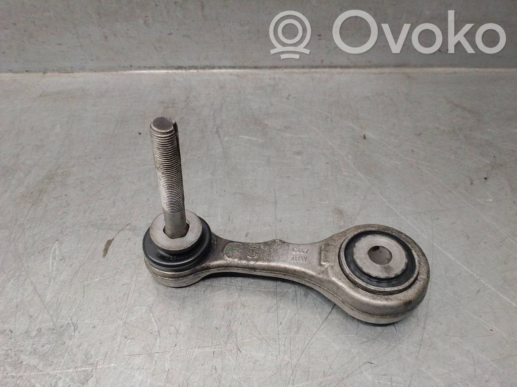Alfa Romeo Giulia Querlenker hinten 