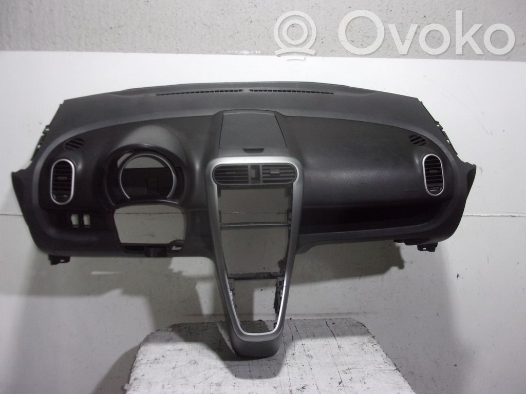 Panel de instrumentos   7311151K10S1S,NEGRO