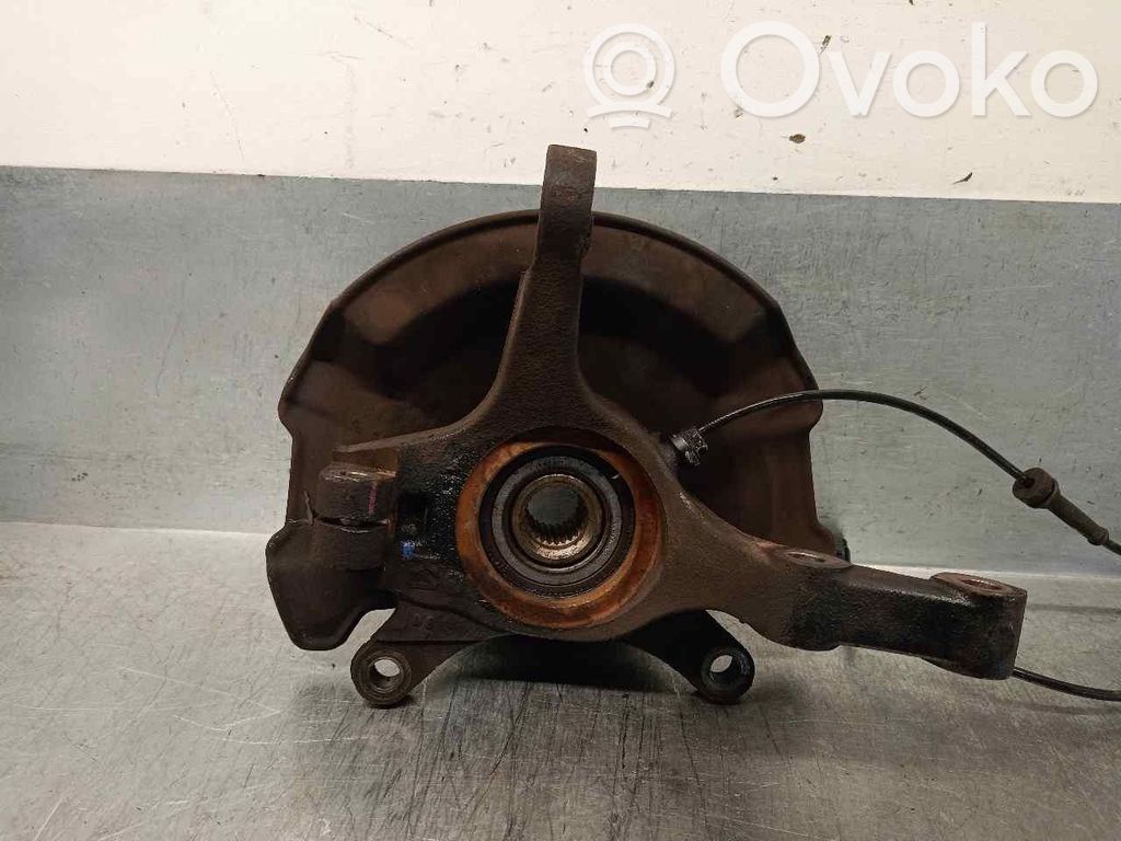 Suzuki Splash Front wheel hub spindle knuckle 
