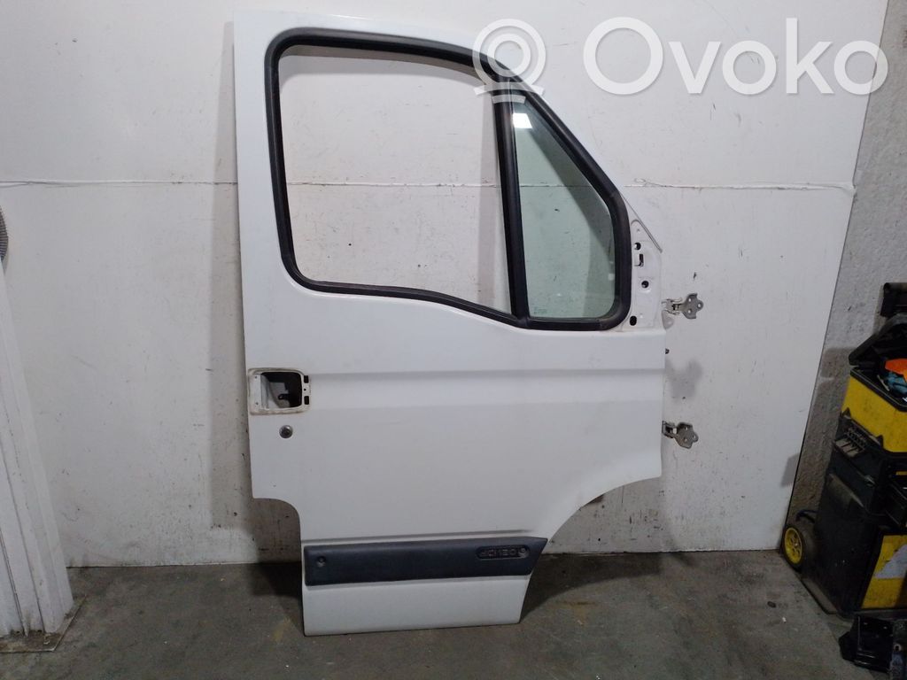 Nissan Interstar Drzwi przednie 