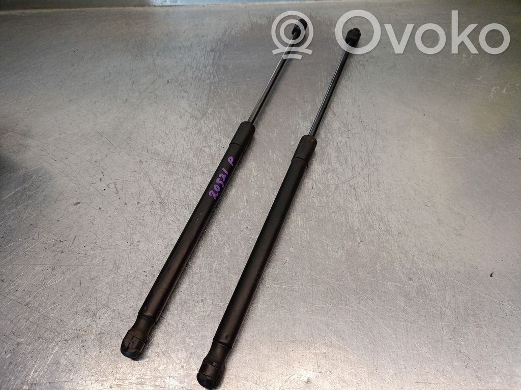 KIA Pro Cee'd I Tailgate/trunk strut/damper 