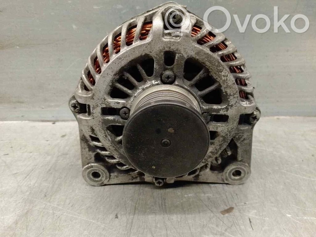 Renault Koleos I Generator/alternator 