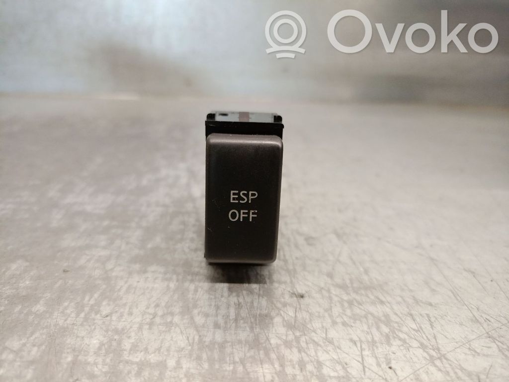 Nissan Qashqai+2 Multifunctional control switch/knob 