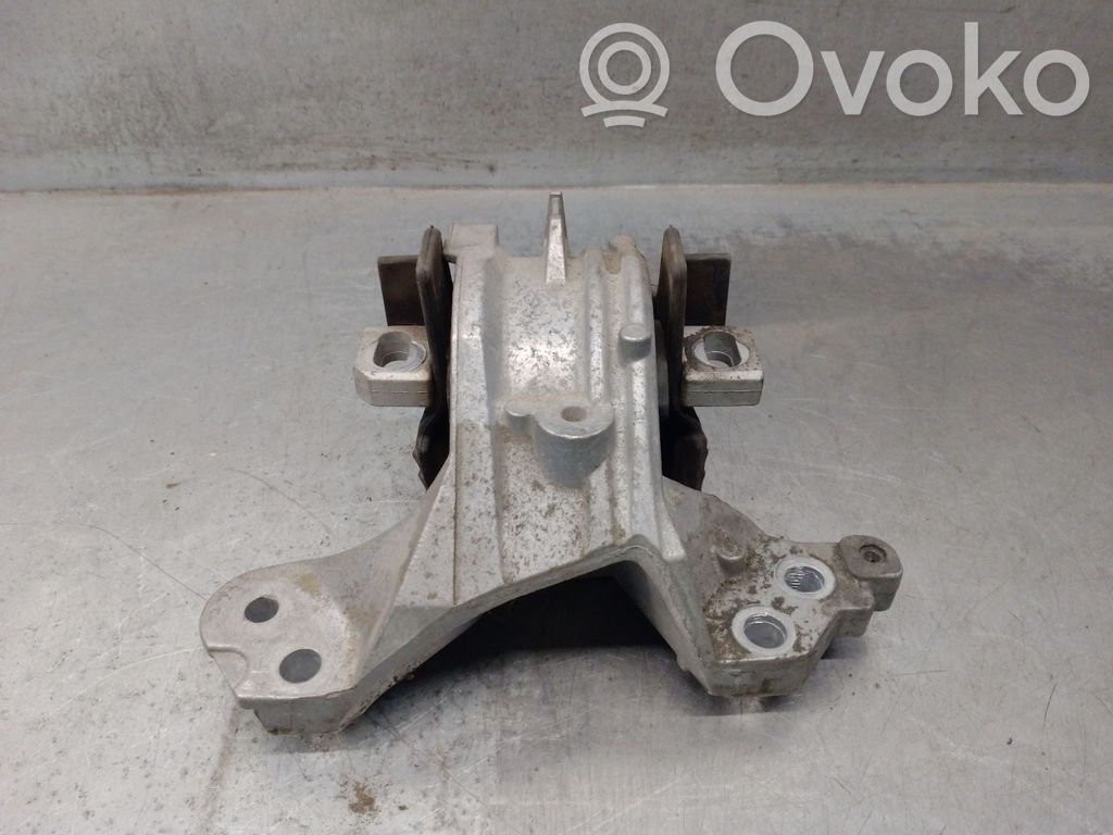 Engine mount bracket   181398,181398