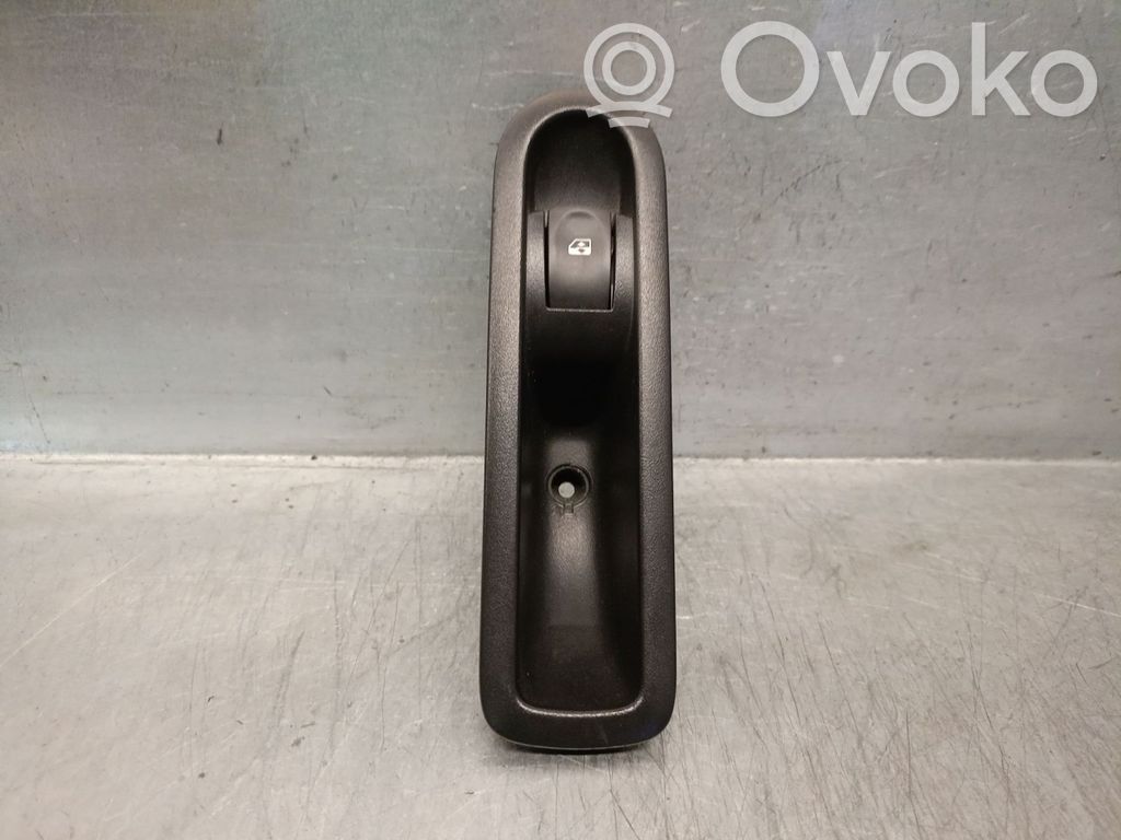 Renault Modus Electric window control switch 