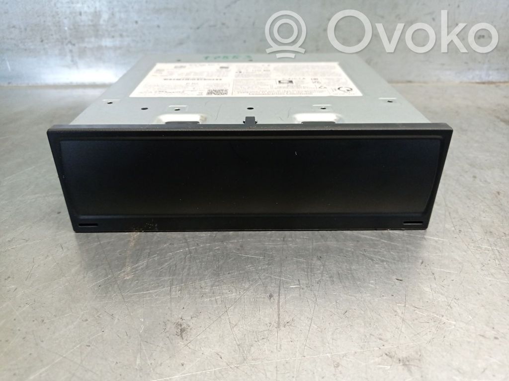 Seat Ibiza V (KJ) Radio/CD/DVD/GPS head unit 