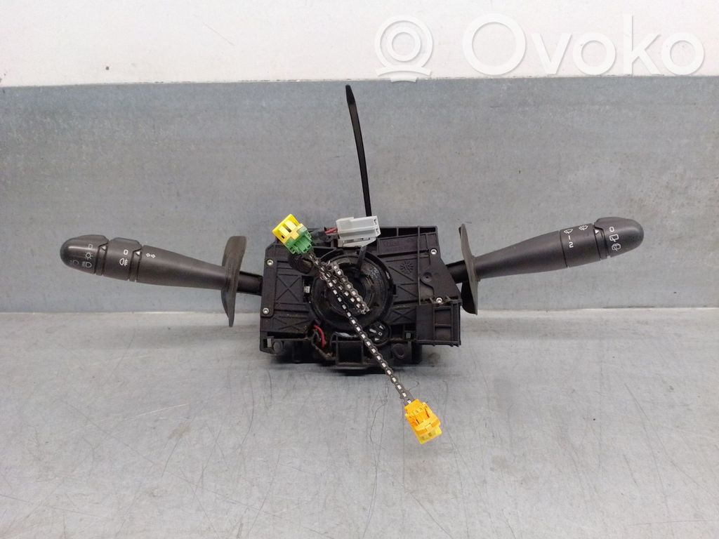 Interruptor de control del panel de luces   8200634234,7701066571RF,61760015
