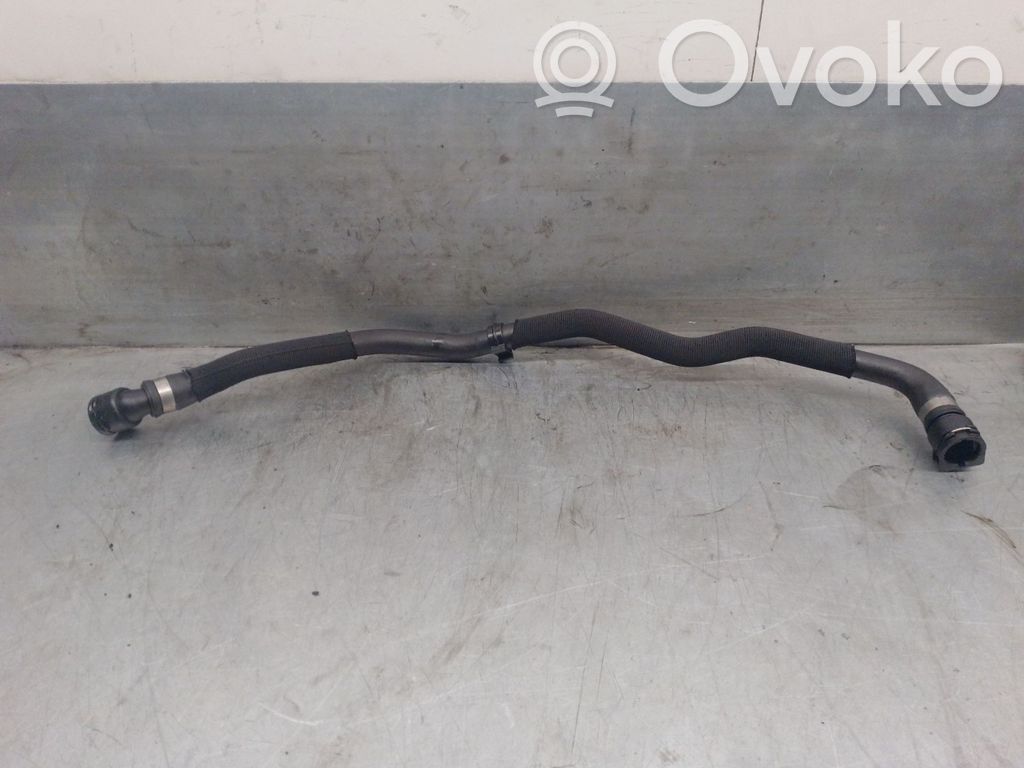 BMW 5 E60 E61 Ilmastointilaitteen putki (A/C) 