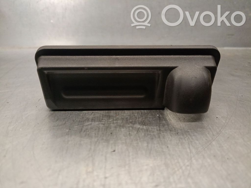 KIA Stonic Manecilla externa puerta trasera 