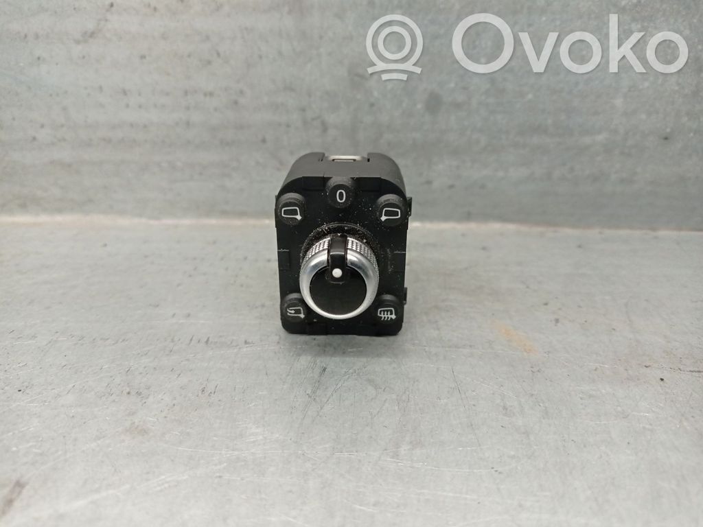 Audi A4 Allroad B9 Wing mirror switch 