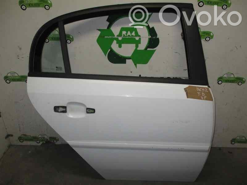 Opel Vectra B Puerta trasera 