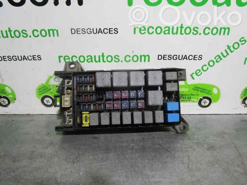 KIA Carnival Juego de caja de fusibles 