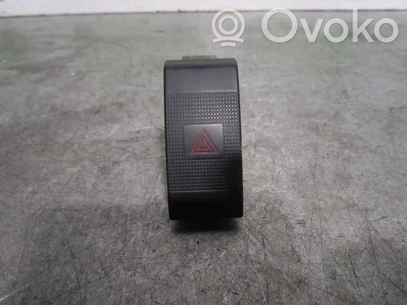 KIA Carnival Hazard light switch 