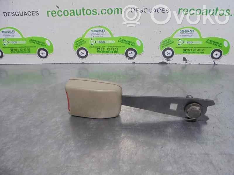 KIA Carens I Fibbia della cintura di sicurezza anteriore 