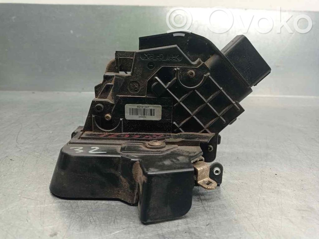 Ford Focus Front door lock 