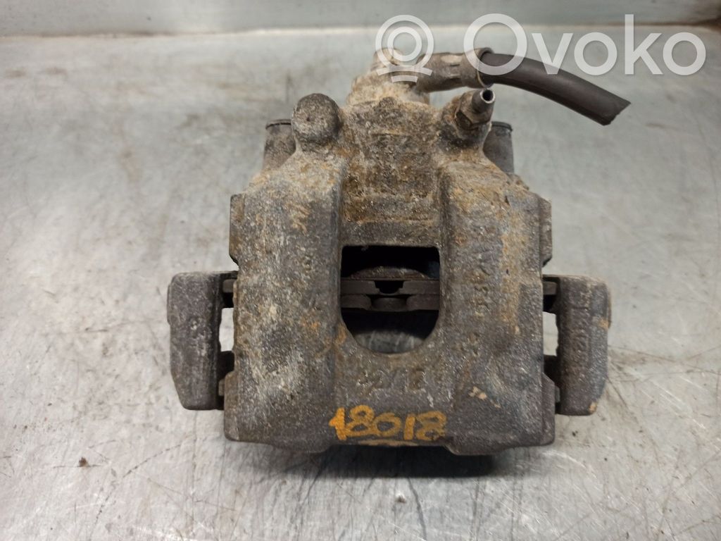 BMW X5 E53 Supporto della pinza del freno posteriore