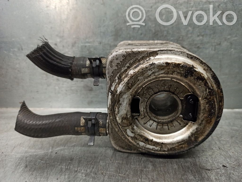Peugeot 307 Engine oil radiator 