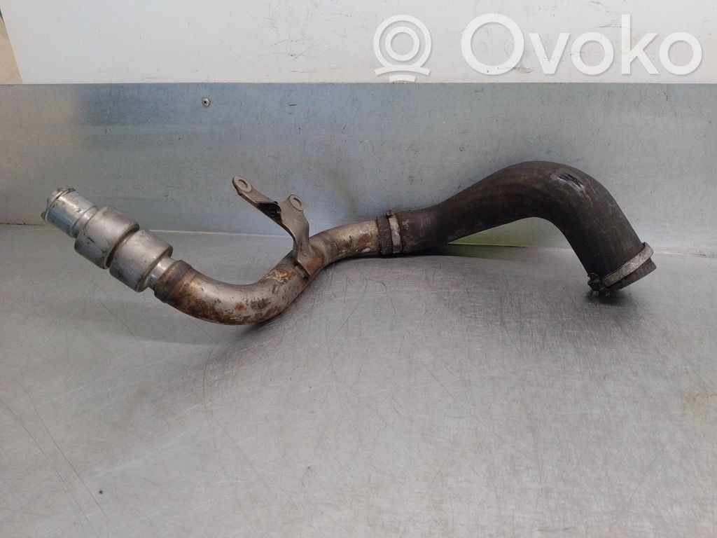 Ford Focus Ilmastointilaitteen putki (A/C) 