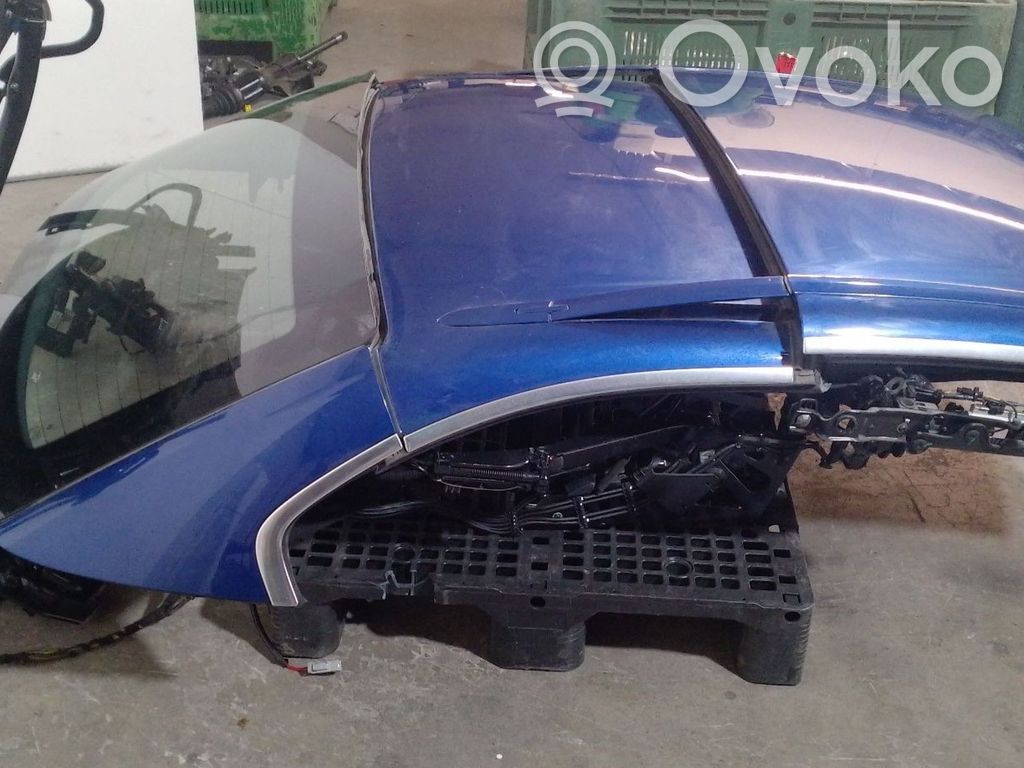 BMW 3 E90 E91 Dzinēja pārsegs (vāks) 