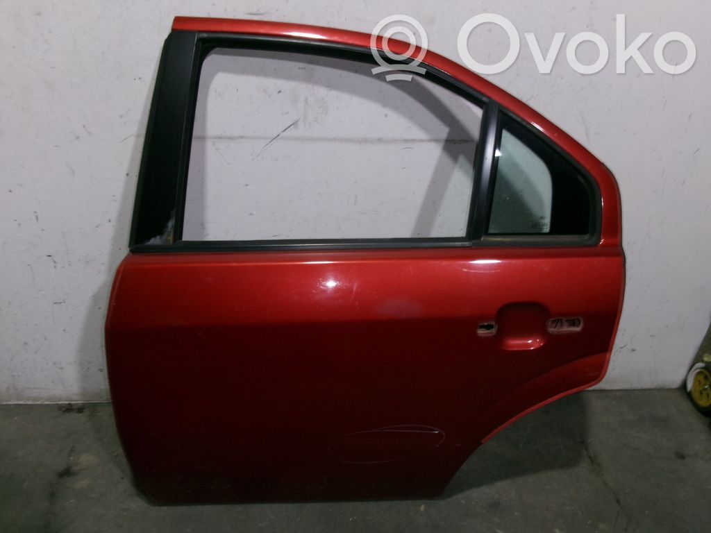 Ford Mondeo Mk III Puerta trasera 