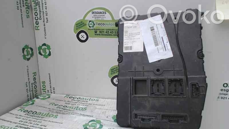 Renault Megane II Fuse box set 