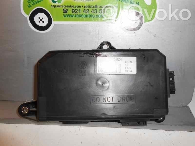Fiat Stilo Unidad de control de puerta 