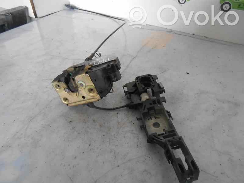 Renault Megane II Zamek drzwi przednich 
