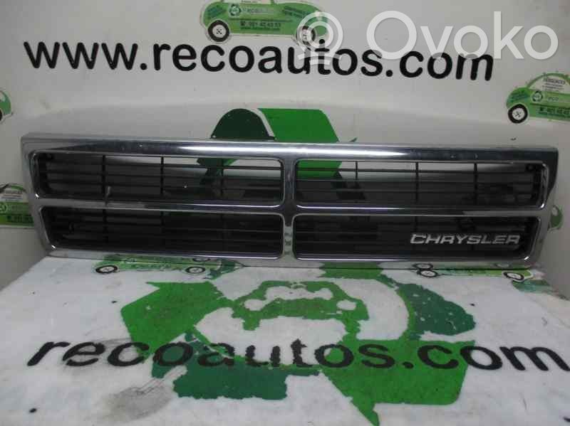 Chrysler Voyager Front grill 