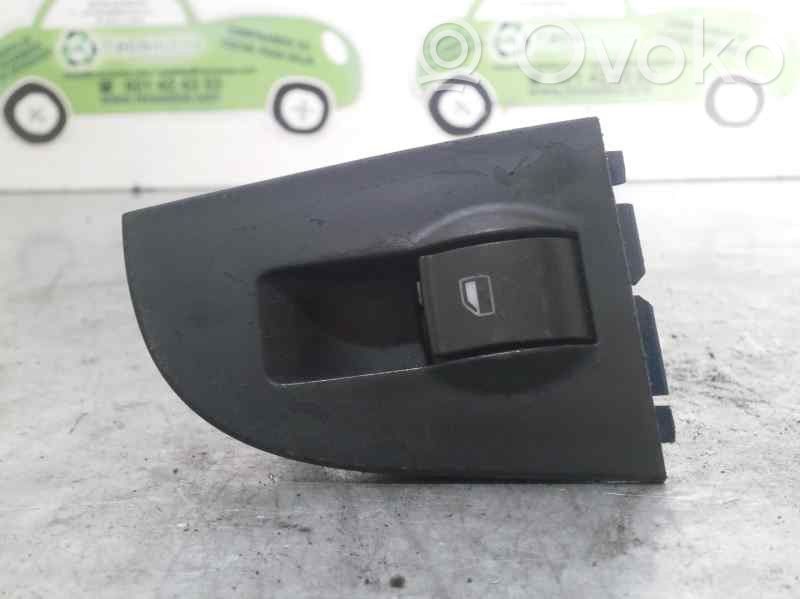 Interruptor del elevalunas eléctrico   4B0959855A