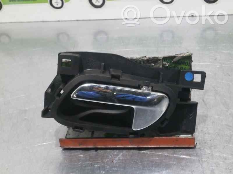 Peugeot 407 Manecilla interna puerta delantera 