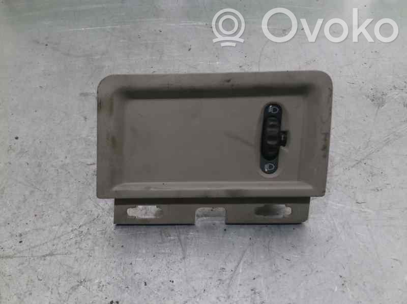Interruptor de control del panel de luces   8200379685
