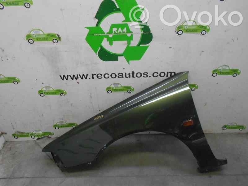 Volvo S40, V40 Крыло 