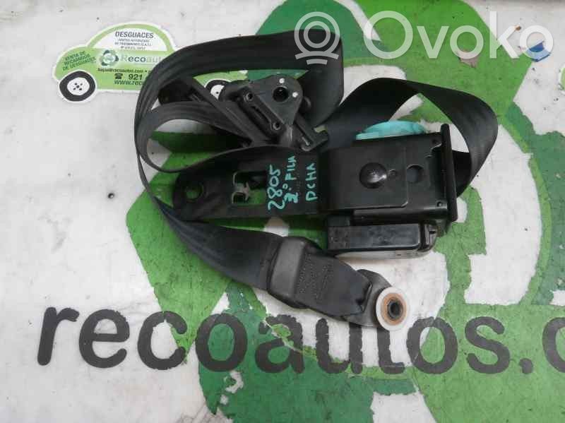 Chrysler Voyager Rear seatbelt 