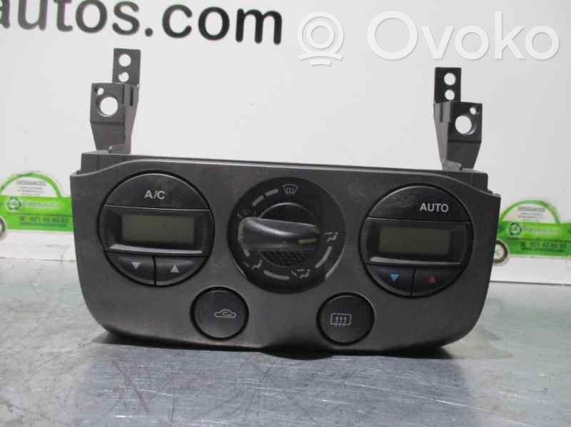 Nissan Primera Climate control unit 