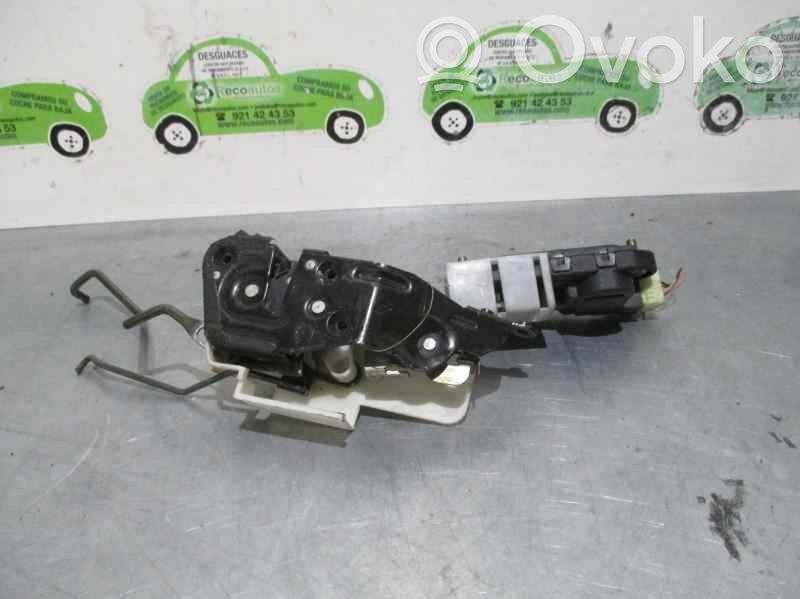 Hyundai Sonata Zamek drzwi przednich 
