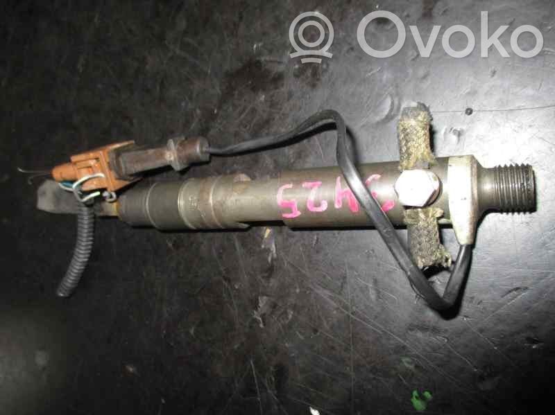 Seat Cordoba (6K) Polttoainesuutin 