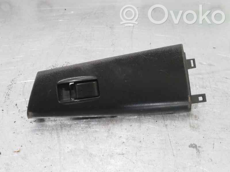 Toyota Corolla E120 E130 Electric window control switch 