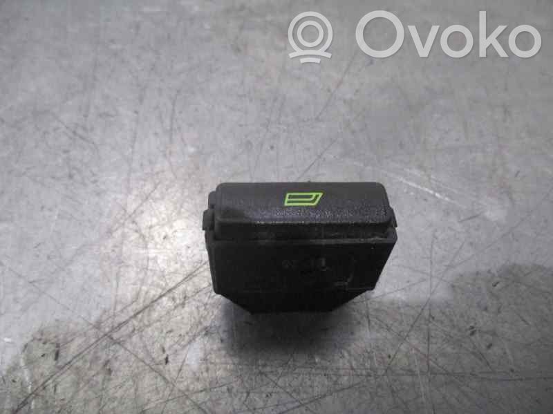 Audi A4 S4 B5 8D Comutator comandă geamuri electrice 
